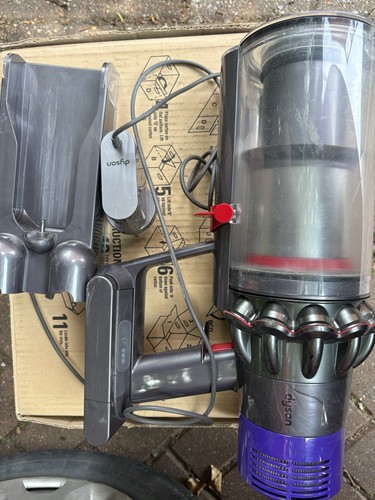 Dyson v10 vacuum cleaner - dyson,