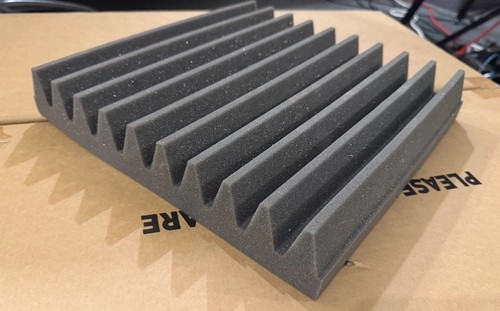 Box acoustics wedge - box, 16