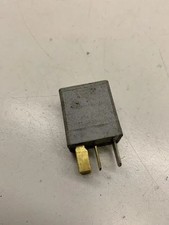 TOYOTA AVENSIS T25 Relays