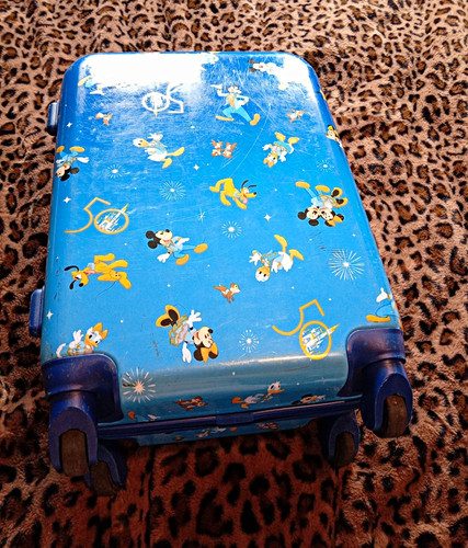 Disney blue character hard - character,
