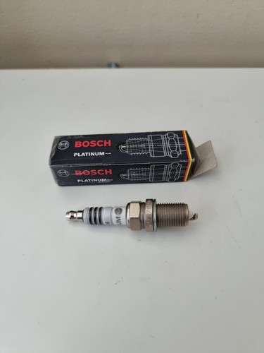 Bosch spark plug 46417010 - spark,
