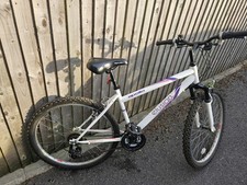 Apollo Elusion Bike In White - Used 17" Frame, 26" Wheels