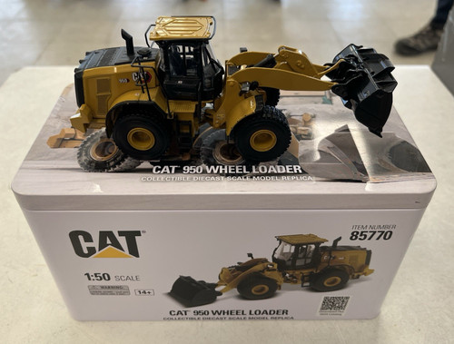 Diecast masters cat 950 wheel - diecast,
