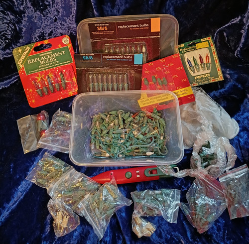 Vintage christmas tree push - vintage,