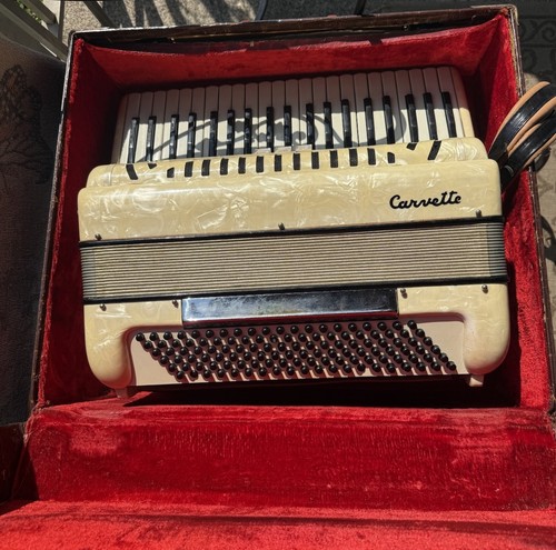 Vintage 1955 curvette piano - curvette,