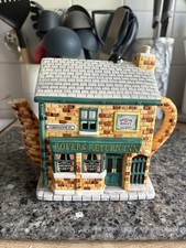 Coronation Street the Rovers Return Ornamental Teapot Excellent Condition Boxed
