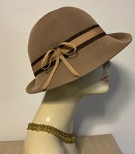 Vintage 90's Kangol Design