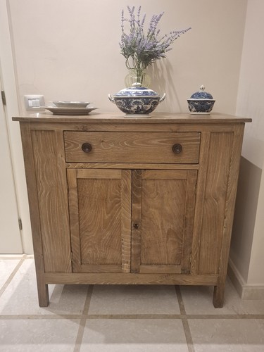 sideboard