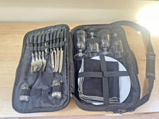 16 (Four Person) Piece Picnic