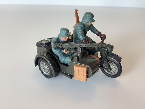 Britains military german - britains,