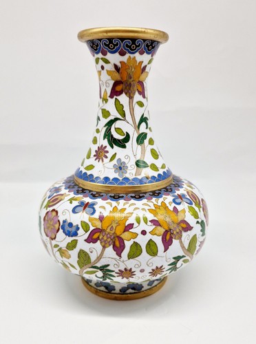 Cloisonné vase with - , fine