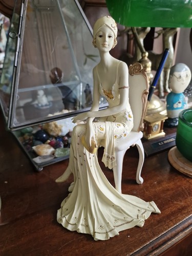 Juliana collection 1920s lady - collection,