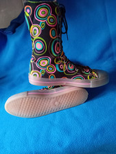 "RETRO" WELLIES "  SZ.8  MADE IN ITALY "FUNKY" PATTERN/LACES x NEW x