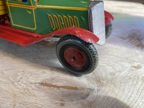 Brimtoy tinplate clockwork - tinplate,