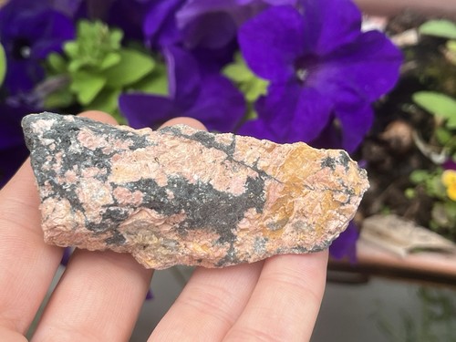 Luxullianite natural mineral - luxullianite,