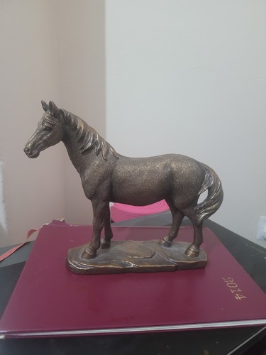 The leonardo collection horse - collection,