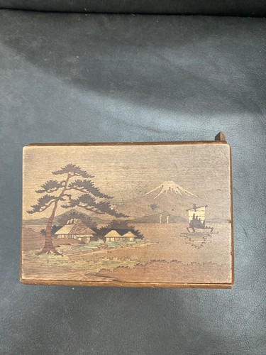 Karakuri box yosegi zaiku - box,