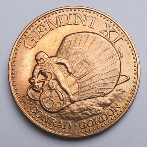 Gemini commemorative bronze - xi,