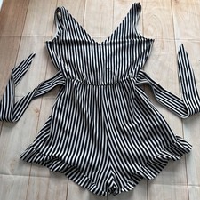 Women’s Zara Trafaluc Navy & White Striped V Neck Playsuit UK Size Small