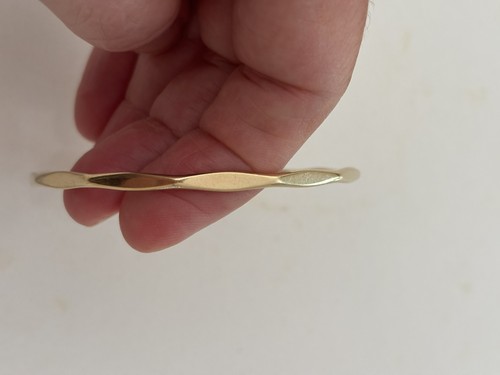 Solid carat gold bangle - solid,