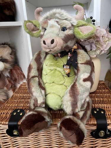 Charlie bears mock - charlie,