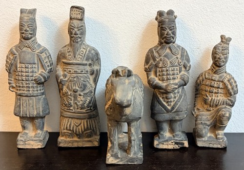 Qin dynasty miniature replica - qin,