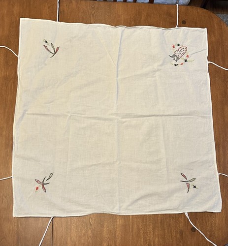 Vtg embroidered card - embroidered,