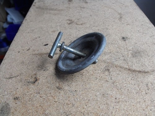 Mazda mx5 spare wheel securing - mazda,