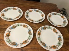 VINTAGE PYREX JAJ CARNABY