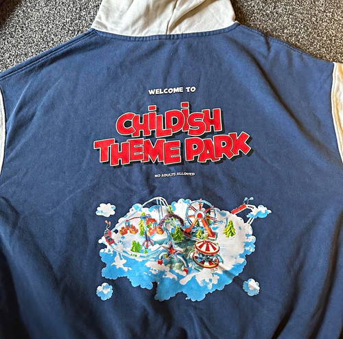 Childish theme park colour - childish,