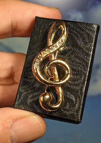 Treble clef vintage gold - clef, tone