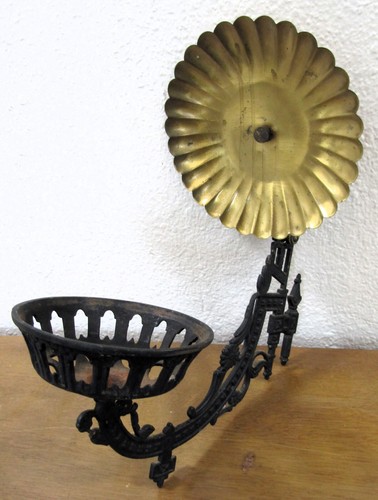 Antique cast iron oil lamp - cast,