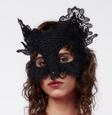 ZARA  BLACK  LACE CROCHET MASK WITH VELVET RIBBON  NEW