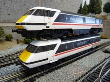 Hornby intercity 225 class 91 loco and trailer for OO gauge model train set