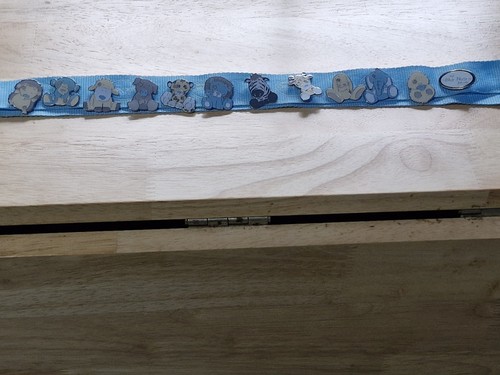 Blue nose friends - blue, pin