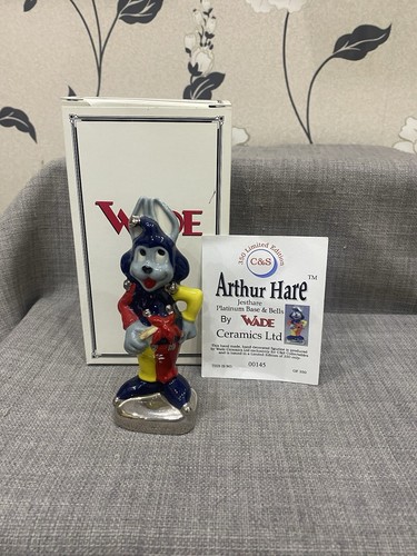 Wade arthur hare - hare, platinum