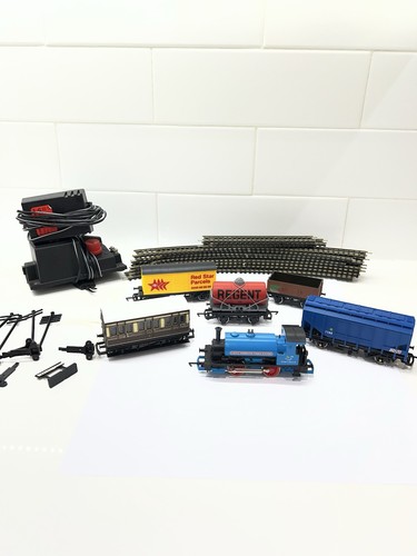 Hornby r214 class pug and - hornby,