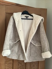 Zara Hooded Fleece Jacket. Oversized Small, Beige/cream. Soft Warm.pockets
