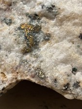 arizona high grade gold ore on