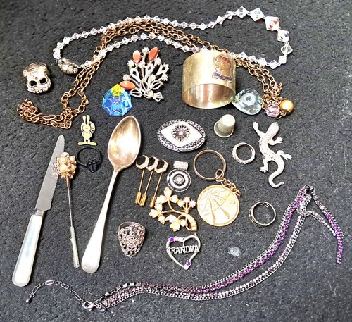 Vintage old jewellery joblot - old,