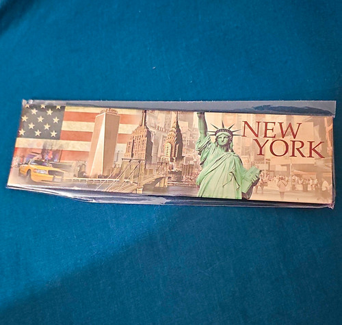 New york souvenir statue - souvenir,
