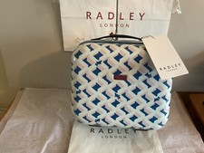 RADLEY LONDON OPTIC DOG VANITY