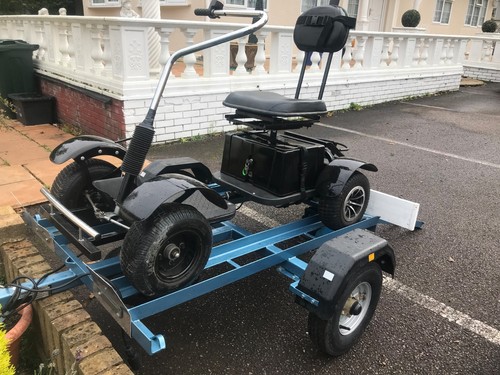 Golf buggy and trailer