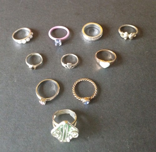 Job lot costume - job, jewellery