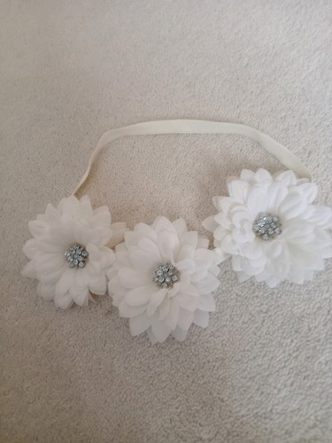 Gorgeous floral headband white - headband,