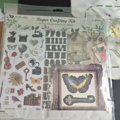 Art studio paper crafting kit - art,
