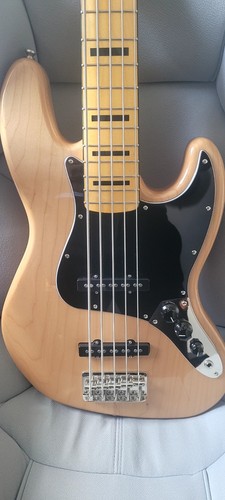 Squier jazz bass - jazz,