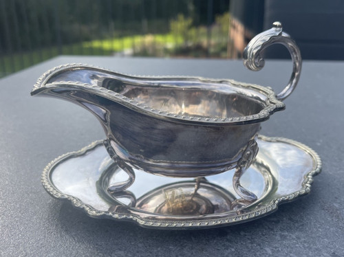Gladwin embassy silver - ',
