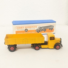 Boxed Dinky Toys 521 Bedford