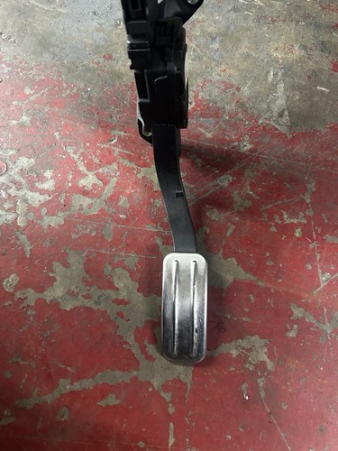 Ford fiesta accelerator - ford,